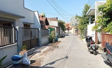 Dijual Rumah Kost Wonorejo Indah Rungkut Surabaya SHM Parkir Luas SHM