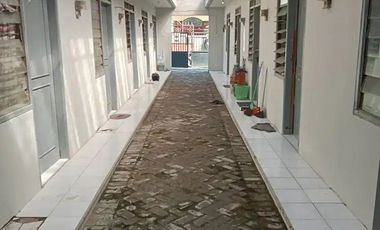 Dijual Rumah Kost Wonorejo Indah Rungkut Surabaya SHM Parkir Luas SHM