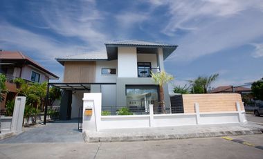 Newly Renovated 3 Bedroom House with Private Pool near Kad Farang for Sale