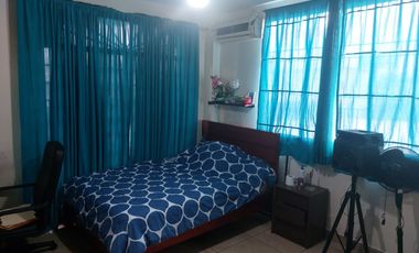 Departamento de alquiler Ciudadela Ietel, 4 dormitorios, 2 plantas, terraza