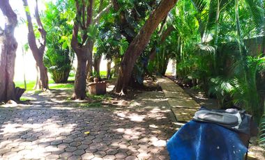 Casa de tres recamaras, en conjunto residencial con alberca en Jiutepec, Mor.