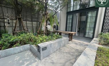 A Beautiful 4 Bedrooms 5 bathrooms townhouse with a fully furnished for sale & rent at Quarter 31,Sukhumvit soi 31