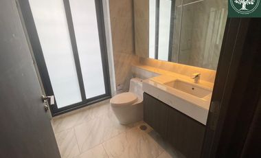 A Beautiful 4 Bedrooms 5 bathrooms townhouse with a fully furnished for sale & rent at Quarter 31,Sukhumvit soi 31
