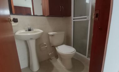 SE ACEPTA PERMUTA VENDO APARTAMENTO A UNA CUADRA DE LLA 27