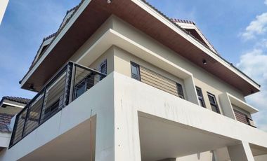 Brand New House and Lot for Sale in South Forbes Villas, Cavite