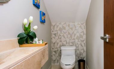 Manere 33, Modelo Alzare