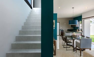 Manere 33, Modelo Alzare