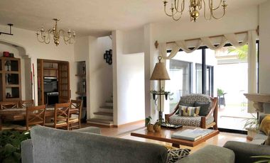 Casa De Lujo en Venta Royal Country Zona Andares Puerta De Hierro Zapopan