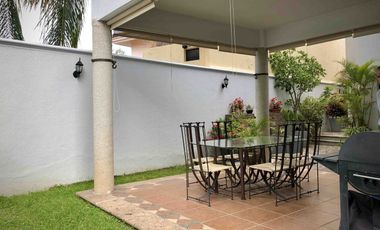 Casa De Lujo en Venta Royal Country Zona Andares Puerta De Hierro Zapopan