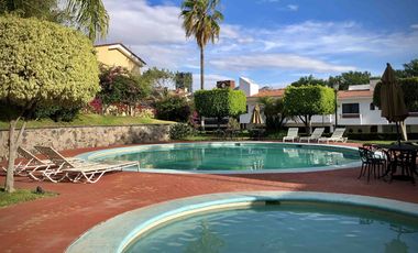 Casa De Lujo en Venta Royal Country Zona Andares Puerta De Hierro Zapopan