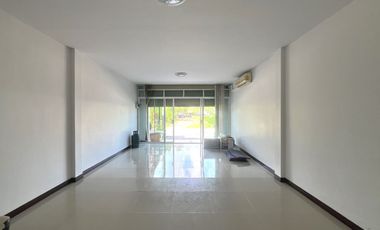 2 Bedroom Townhome for Rent Prime Location in Khok Kloi, Phangnga
