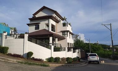 Modern 3 storey house in Monteverde Taytay Rizal 20M