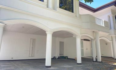 5-Bedroom Single Detached House For Rent in Ayala Alabang