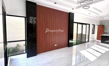 Tashkent House. Eastville, Filinvest East, Cainta
