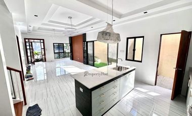 Tashkent House. Eastville, Filinvest East, Cainta