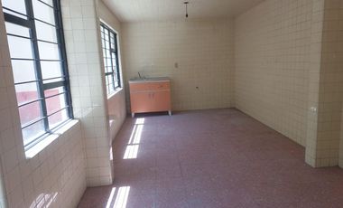CASA EN RENTA EN EL CENTRO DE TOLUCA