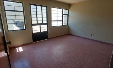 CASA EN RENTA EN EL CENTRO DE TOLUCA