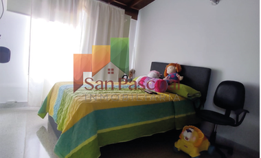 ✴️ VENDO ✴️ Hermosa Casa Unifamiliar Barrio El Remanso, primer y segundo piso