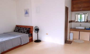 4 BEDROOMS MODERN HOUSE WITH SWIMMING POOL FOR SALE IN PORAC, PAMPANGA NEAR CLARK AIRPORT