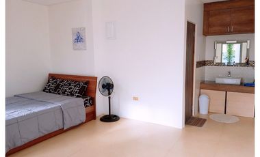 4 BEDROOMS MODERN HOUSE WITH SWIMMING POOL FOR SALE IN PORAC, PAMPANGA NEAR CLARK AIRPORT