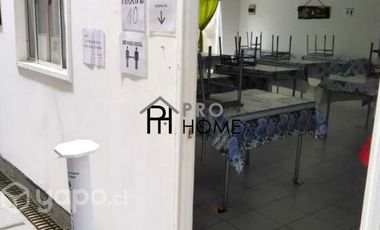 Hostal sector Norte con cocina industrial y patente comercial