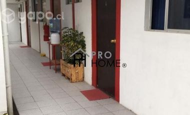 Hostal sector Norte con cocina industrial y patente comercial