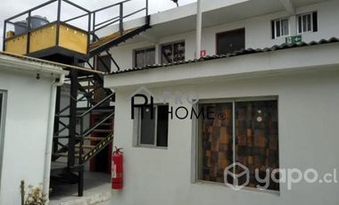 Hostal sector Norte con cocina industrial y patente comercial