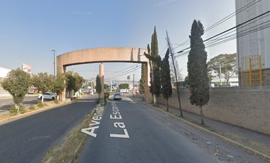 BONITA CASA DE OPORTUNIDAD