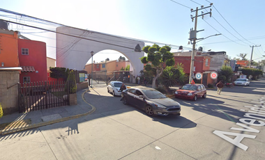 BONITA CASA DE OPORTUNIDAD