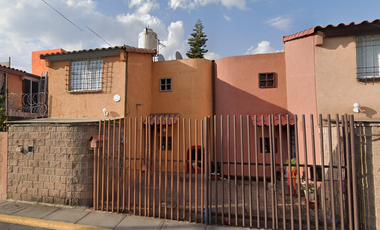 BONITA CASA DE OPORTUNIDAD