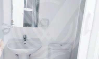 AMPLIO Y MUY BIEN UBICADO! ...SE VENDE DEPARTAMENTO EN PRIMER PISO FRENTE A PARQUE