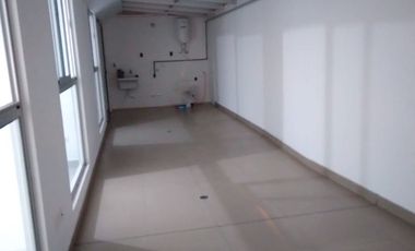 AMPLIO Y MUY BIEN UBICADO! ...SE VENDE DEPARTAMENTO EN PRIMER PISO FRENTE A PARQUE
