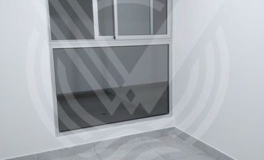 AMPLIO Y MUY BIEN UBICADO! ...SE VENDE DEPARTAMENTO EN PRIMER PISO FRENTE A PARQUE