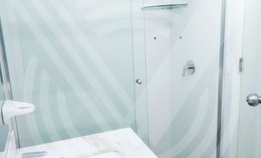 AMPLIO Y MUY BIEN UBICADO! ...SE VENDE DEPARTAMENTO EN PRIMER PISO FRENTE A PARQUE