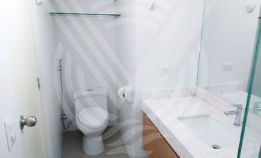AMPLIO Y MUY BIEN UBICADO! ...SE VENDE DEPARTAMENTO EN PRIMER PISO FRENTE A PARQUE