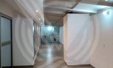 AMPLIO Y MUY BIEN UBICADO! ...SE VENDE DEPARTAMENTO EN PRIMER PISO FRENTE A PARQUE