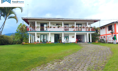 HERMOSA CASA TIPICA CAFETERA EN SANTA ROSA DE CABAL SECTOR LEMBO