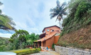 Finca en condominio en venta El Peñol