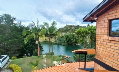 Finca en condominio en venta El Peñol