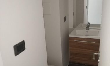 Arriendo Oficina Estoril con Av. Las Condes. Sin Comisión