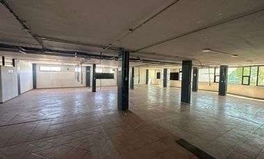 Edificio en renta: ¡El espacio ideal para tu institución ya está disponible!