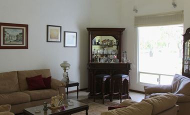 Casa en venta en Atlixco, Club&Country Club El Cristo