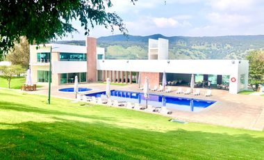 Casa  Nueva en Venta en Bosque Real de Santa Anita, Tlajomulco.