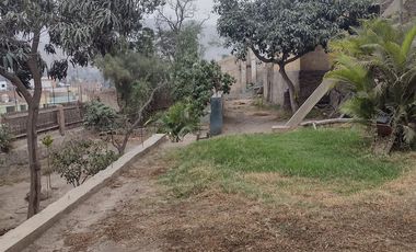 VENTA DE TERRENO EN CHOSICA ALT. PLAZA DE ARMAS 900M2 $550,000