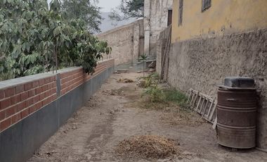 VENTA DE TERRENO EN CHOSICA ALT. PLAZA DE ARMAS 900M2 $550,000
