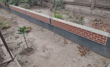 VENTA DE TERRENO EN CHOSICA ALT. PLAZA DE ARMAS 900M2 $550,000