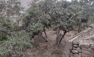 VENTA DE TERRENO EN CHOSICA ALT. PLAZA DE ARMAS 900M2 $550,000