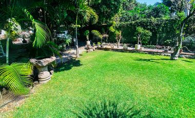 ¡Bienvenidos a esta amplia y hermosa casa en venta en Yautepec, Morelos. BAJAMOS EL PRECIO!