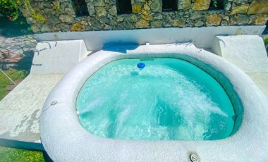 ¡Bienvenidos a esta amplia y hermosa casa en venta en Yautepec, Morelos. BAJAMOS EL PRECIO!