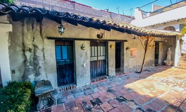 ¡Bienvenidos a esta amplia y hermosa casa en venta en Yautepec, Morelos. BAJAMOS EL PRECIO!